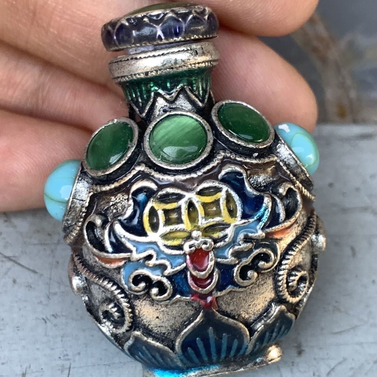 Antyczna brązowa tabakierka cl – Vintage Collectible Bottles recenzja i cena