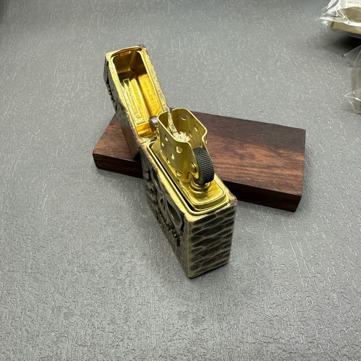 Zapalniczka Zorro 912S z mosią – Vintage Collectible Lighters recenzja i cena