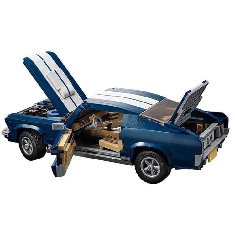 Niebieski Retro Coupe Samochód – Vintage Collectible Cars recenzja i cena