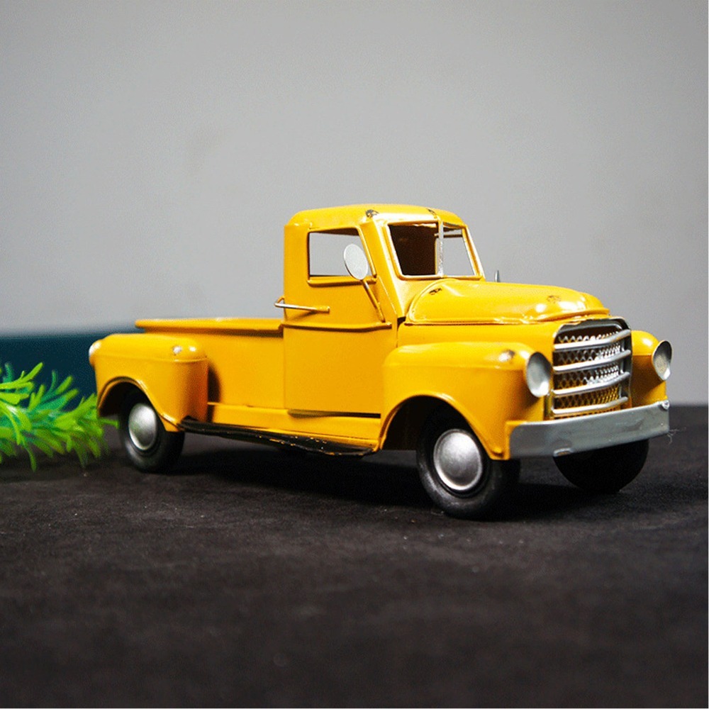 Kolekcjonerskie pojazdy: Żelaz – Vintage Collectible Trucks recenzja i cena