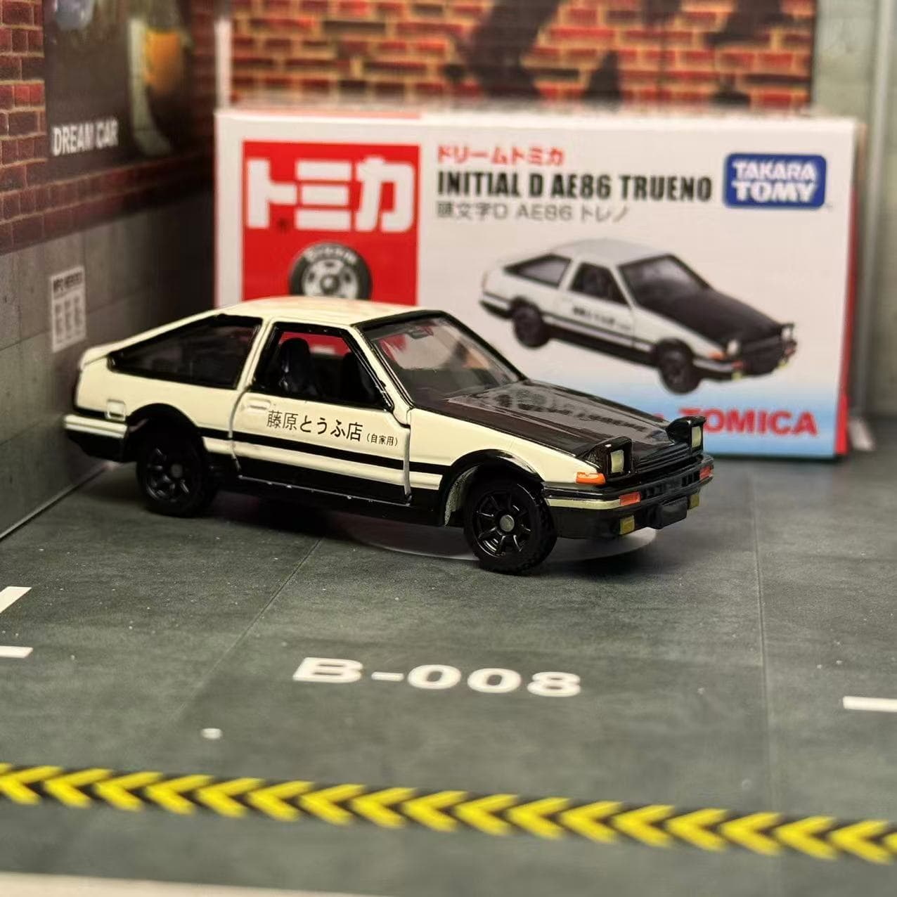 Dream Tomica nr 145 Initial D  – Vintage Collectible Toy Cars recenzja i cena